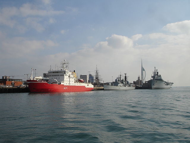 File:HMSEndurance Portsmouth2.jpg