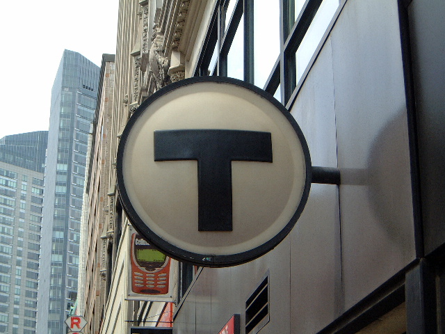 File:MBTA Chinatown sign.JPG