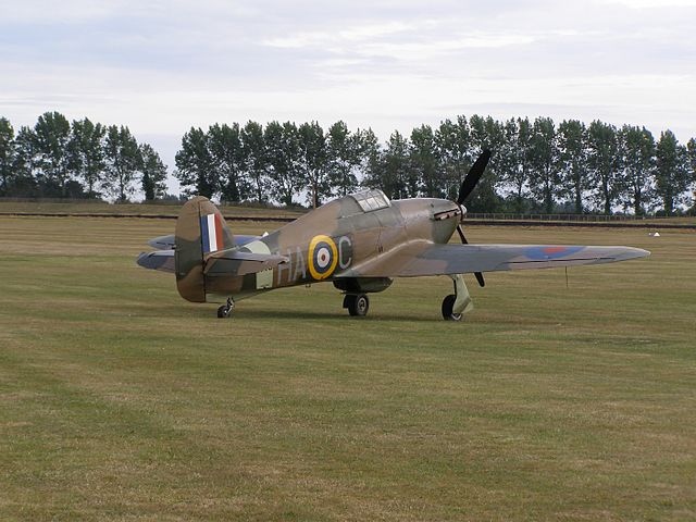 File:Hurricane-z5140.jpg