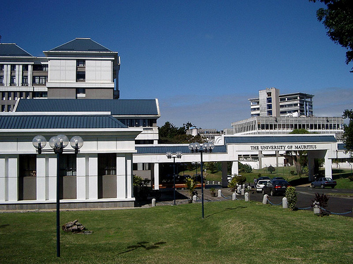 File:University of Mauritius.jpg