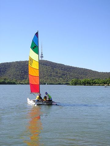 File:Catamaran LBG.jpg