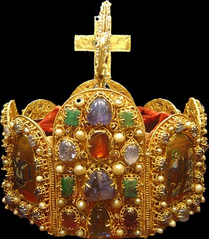 File:Holy Roman Empire crown dsc02909.jpg