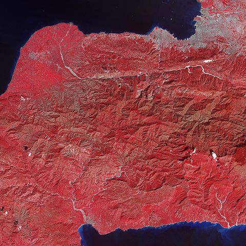 File:2010 Haiti Quake Aftershock Damage Satellite Image.jpg