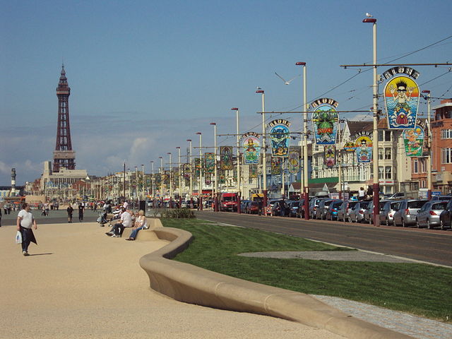 File:Blackpool promenade - DSC07204.JPG