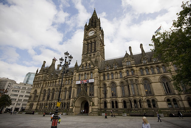 File:Manchester town hall 2009 wide angle.jpg
