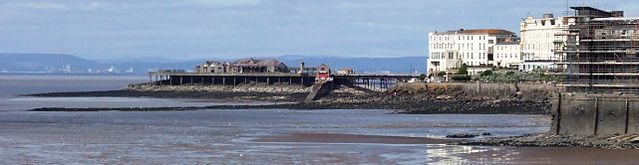 File:WSM Birnbeck Pier.JPG