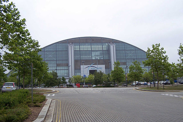 File:MiltonKeynesXScape01.jpg