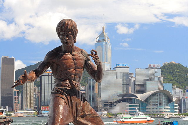 File:Hong kong bruce lee statue.jpg