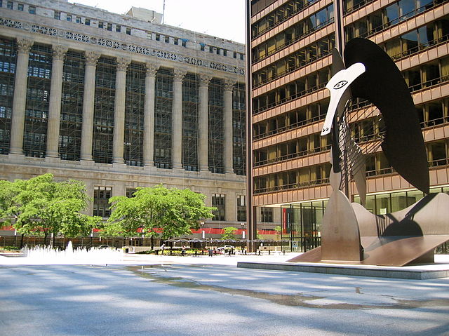 File:Daley Plaza 060716.jpg