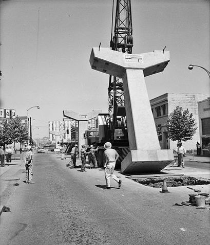 File:Seattle Monorail under construction - 1961.jpg
