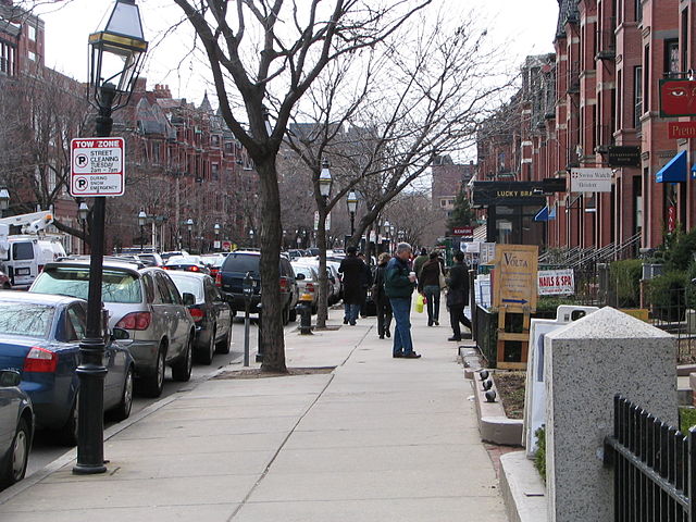 File:Newbury Street, Boston.jpg