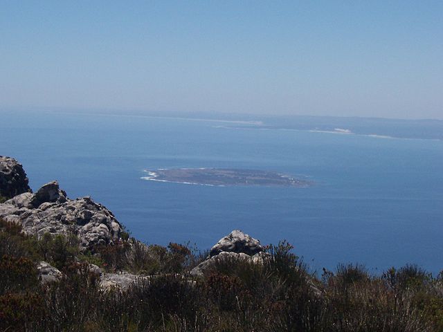 File:Robben island from table mountain.jpg