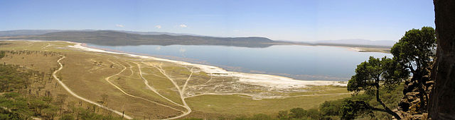 File:Lake-Nakuru.jpg