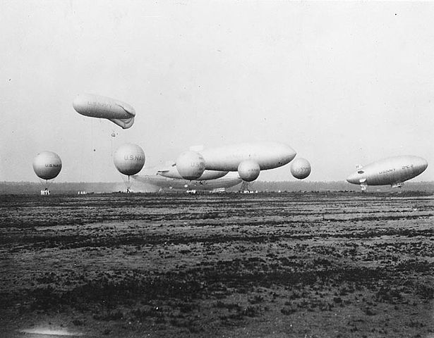 File:Usn-airships.jpg