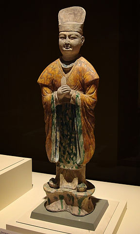 File:CMOC Treasures of Ancient China exhibit - tri-coloured figure of a civil official.jpg