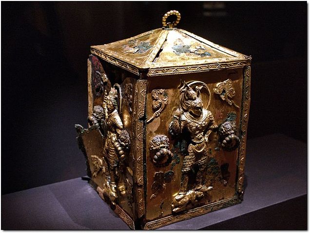 File:A reliquary from the Unified Silla period, 7th century. National Museum of Korea.jpg