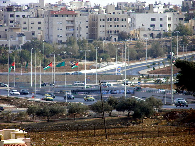 File:Amman Streets.JPG