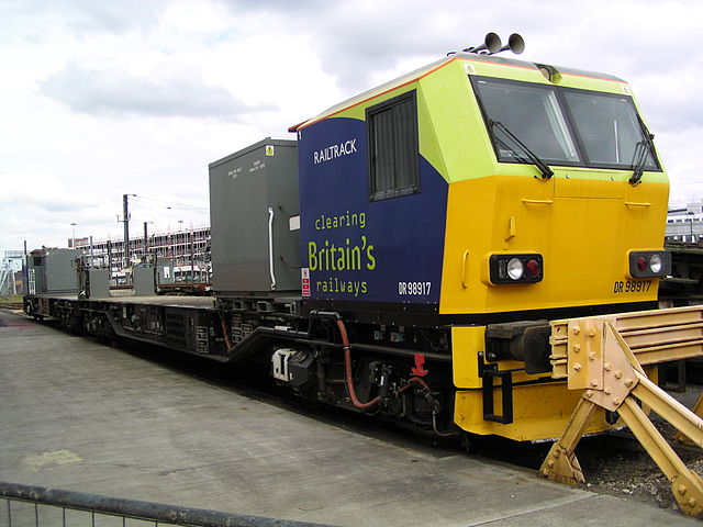 File:DR98917 and DR98967 at Doncaster Works.JPG