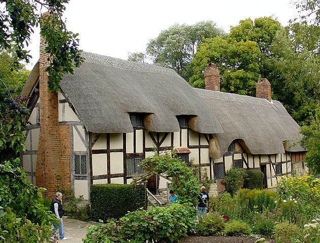 File:Hathaway Cottage.jpg