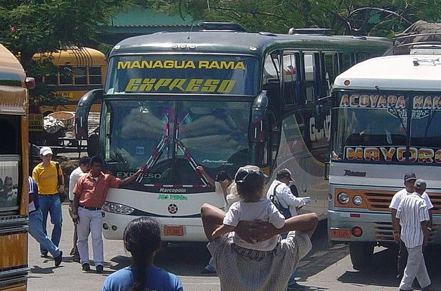 File:Nicaragua Express Buses.jpg