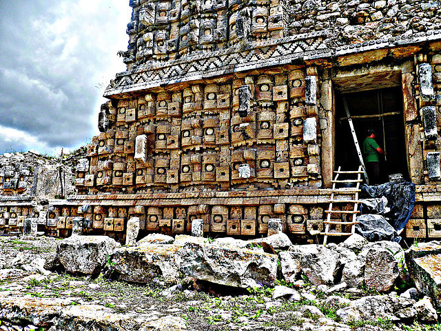 File:Codz Poop details.jpg