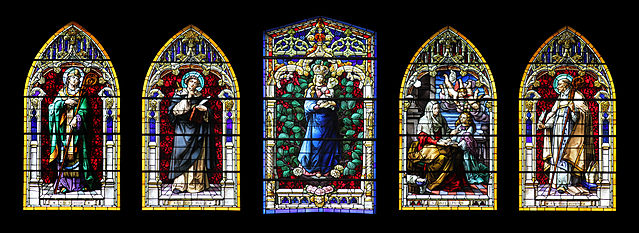 File:Windows of Santa Ana 01.jpg