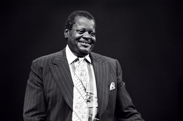 File:Oscar Peterson.jpg