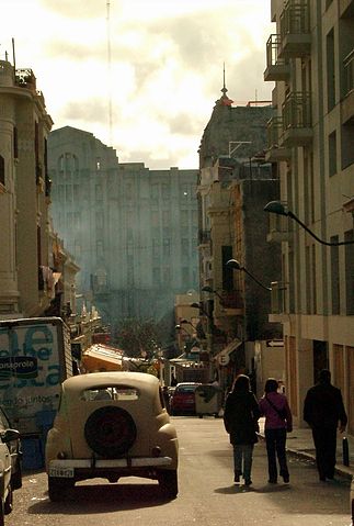 File:Old Town, Montevideo street.jpg