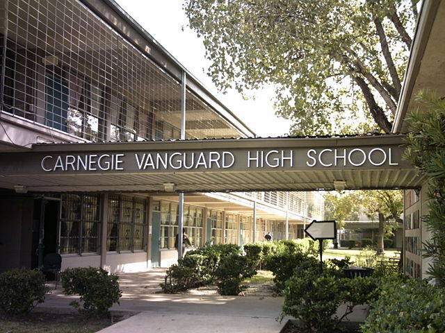 File:CarnegieVanguardHighSchool.jpg