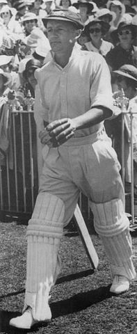 File:Bradman 1937.JPG