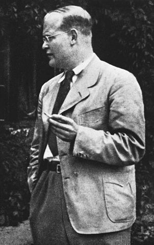 File:Bundesarchiv Bild 146-1987-074-16, Dietrich Bonhoeffer.jpg