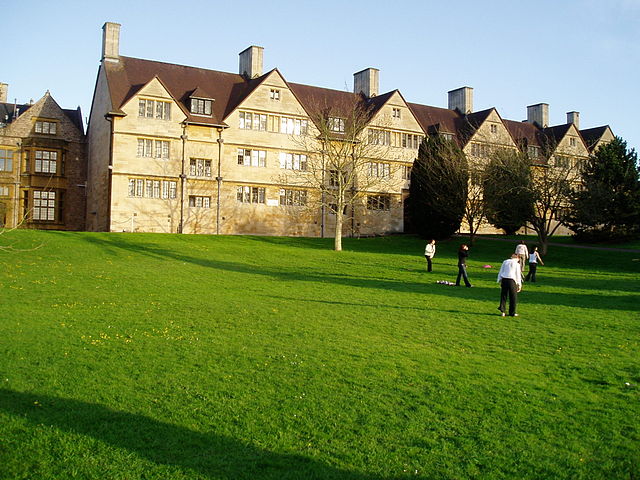 File:Wills Hall, University of Bristol.JPG