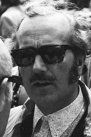 File:Colin Chapman 1971.jpg