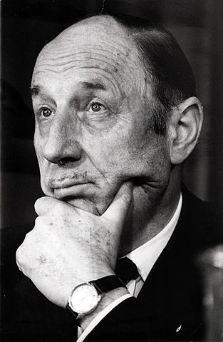 File:Luns, J.M.A.H. - SFA008007314.jpg