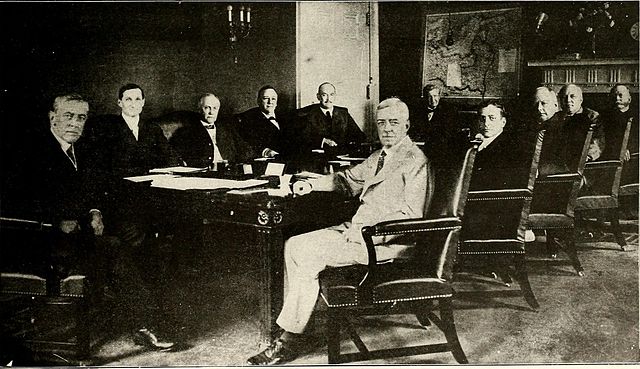 File:Wilson Cabinet 2.jpg