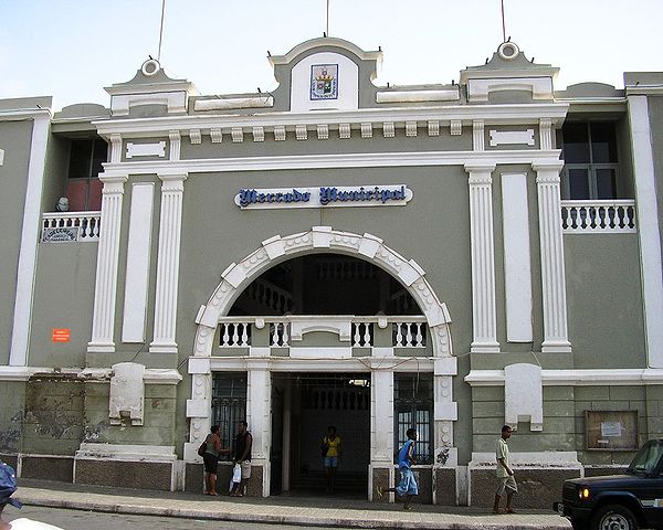 File:Mercado Municipal (S Vicente, Cabo Verde).JPG