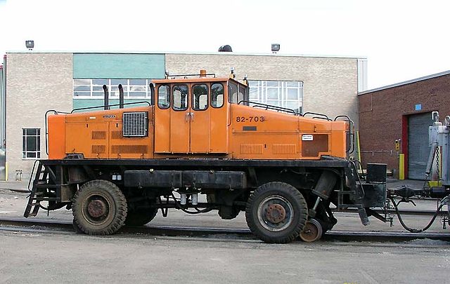 File:QC-STM-Duplex82-703 20040530-170434.jpg