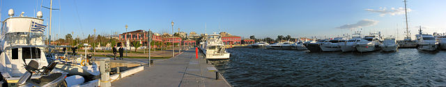 File:2009-02-19 Yachthafen Glyfada 03.jpg