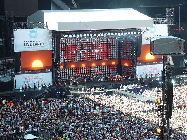File:LiveEarthWembleyStadium1.jpg