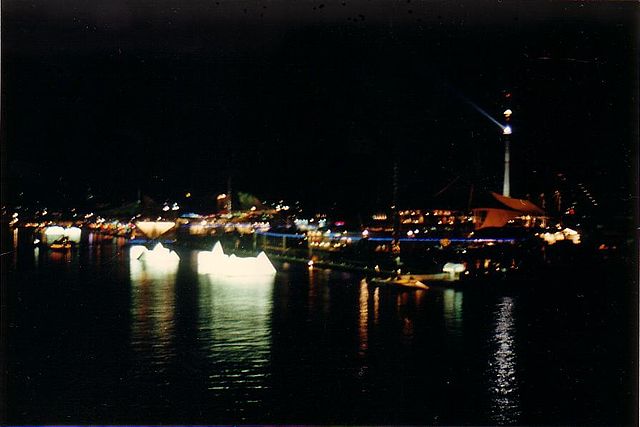 File:World-Expo-88-at-night.jpg