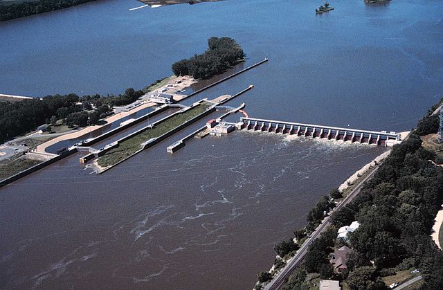 File:Mississippi River Lock and Dam number 2.jpg