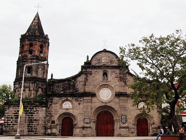File:Barasoain church ~MVI~ (gaga over Mondo Marcos).jpg