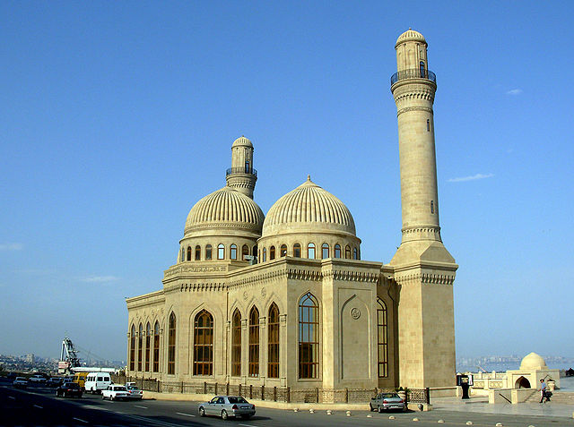 File:Bibi Heybat Mosque Baku 1.jpg