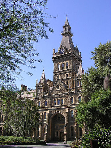 File:Parkville - University of Melbourne (Ormond College).jpg