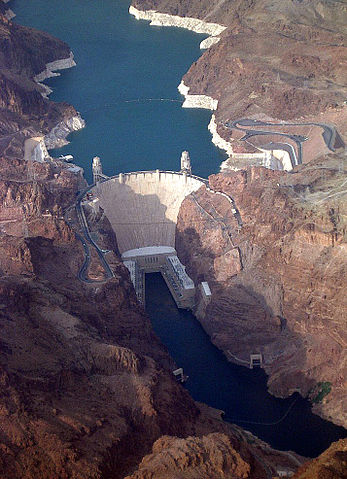 File:Hoover Dam Nevada Luftaufnahme.jpg