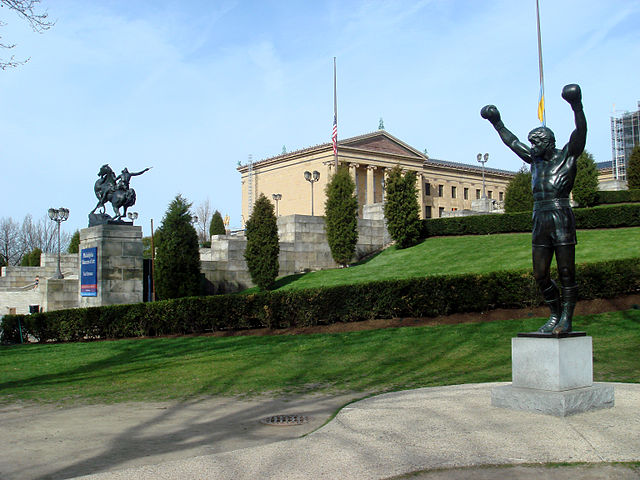 File:Philly042107-014-RockyStatue.jpg