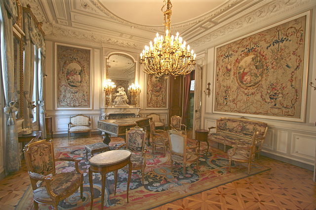 File:Salon-de-musique-Grobet-Labadi&eacute;.jpg