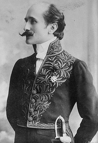 File:Edmond Rostand en habit vert 01.jpg