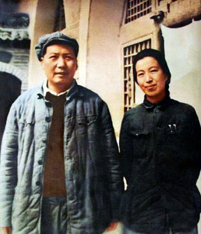 File:Mao and Jiang Qing 1946.jpg