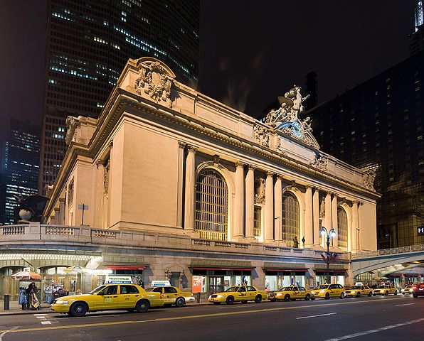 File:Image-Grand central Station Outside Night 2.jpg